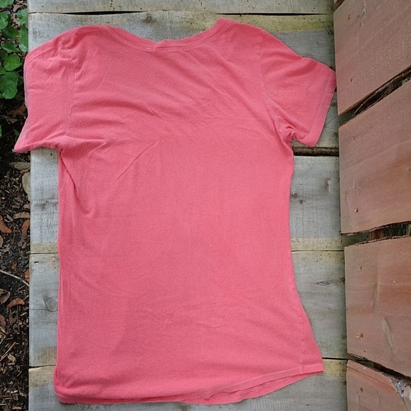 Urban Outfitters Truly Madly Deeply Bird Tee - Picture 4 of 7